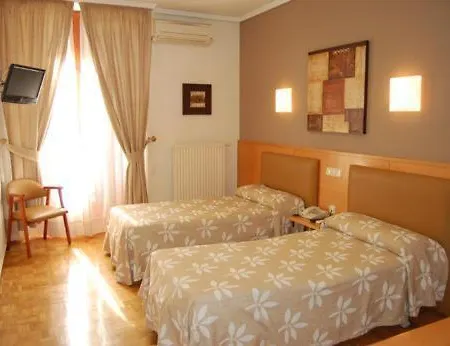 Hostal Arotza-2